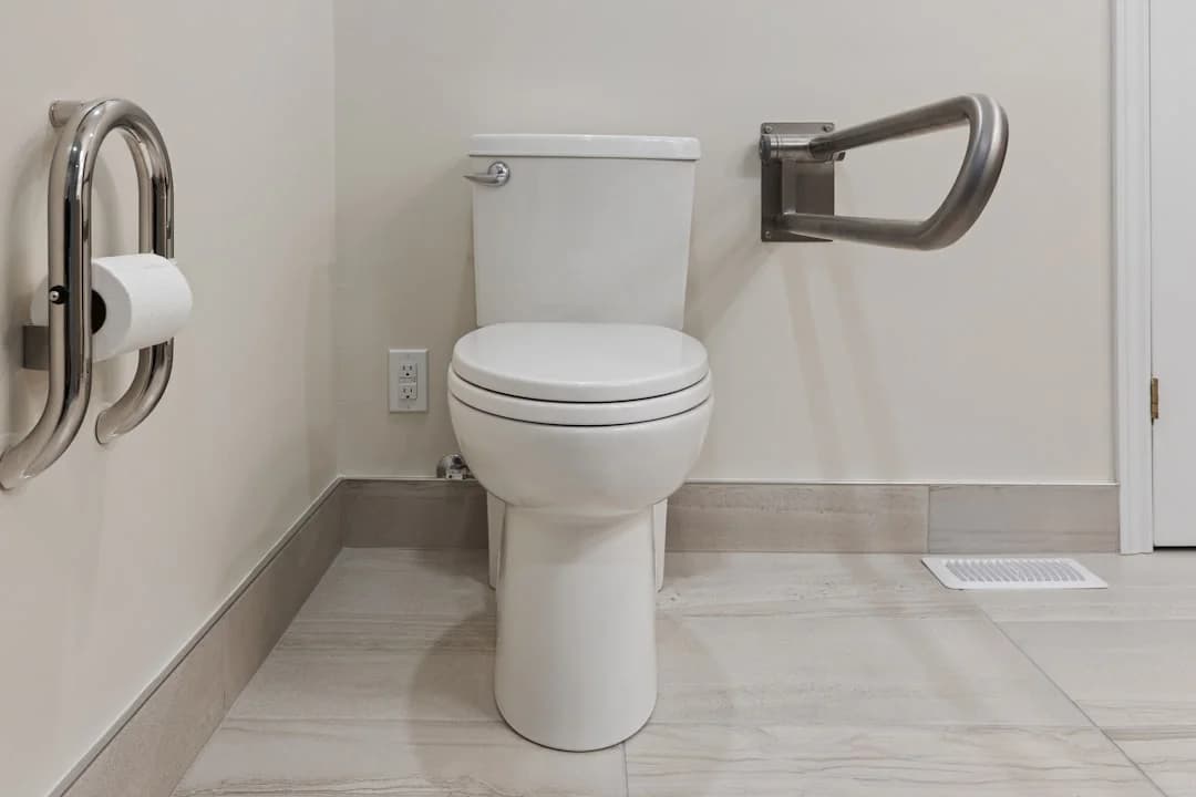 Marine Toilet Troubleshooting: Fix Flush, Leaks & Valves
