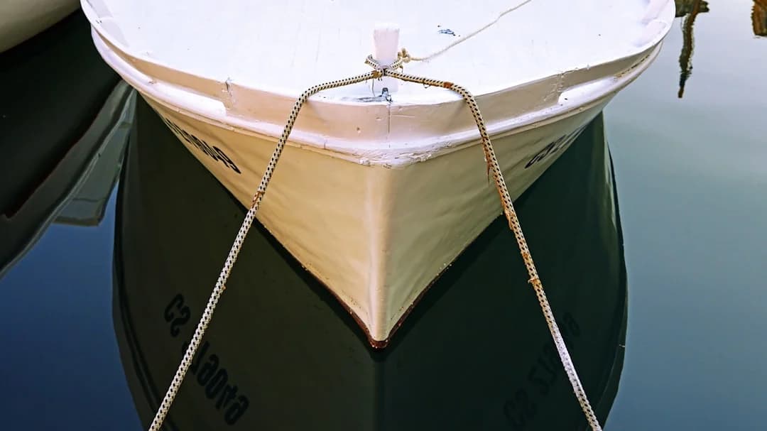 How to Dock in a Slip: Finger Piers, Wind & Current